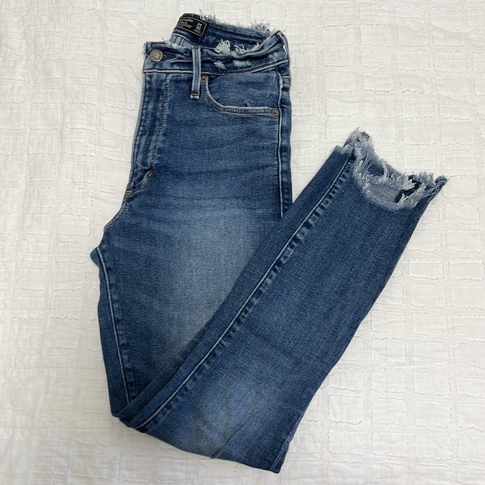 Abercombie & Fitch jeans